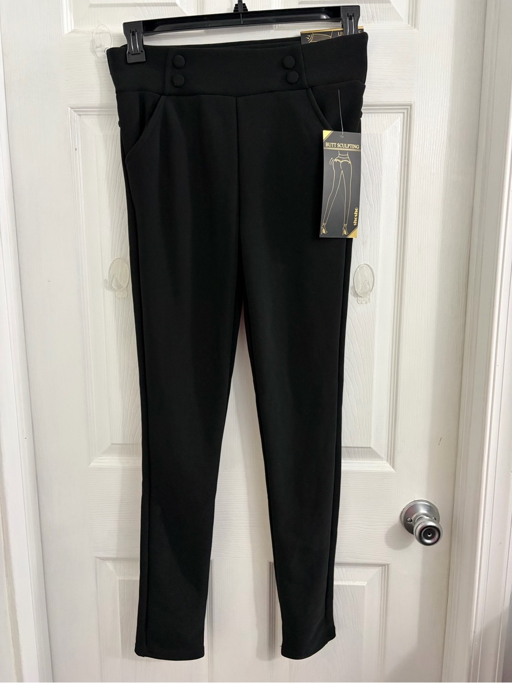 shosho Black Skinny High-Waist Ponte Leggings. Size medium NWT $10
